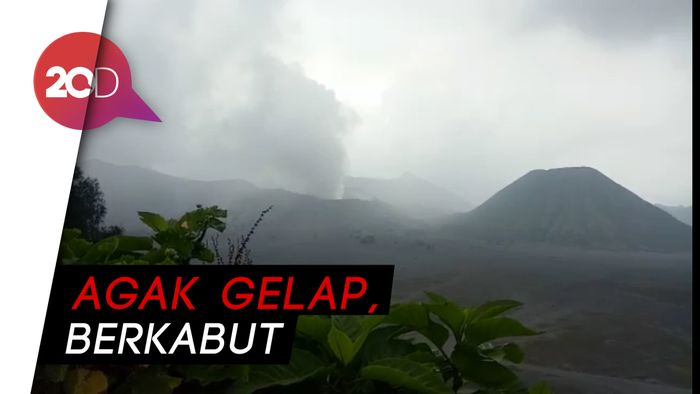 Penampakan Gunung Bromo Siang Ini Pascaerupsi