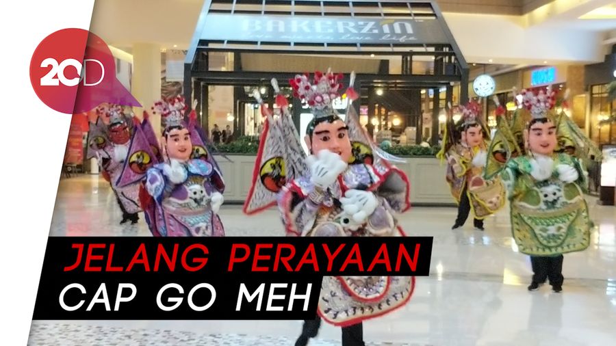 Atraksi Ondel-ondel Taiwan Ramaikan Pusat Perbelanjaan