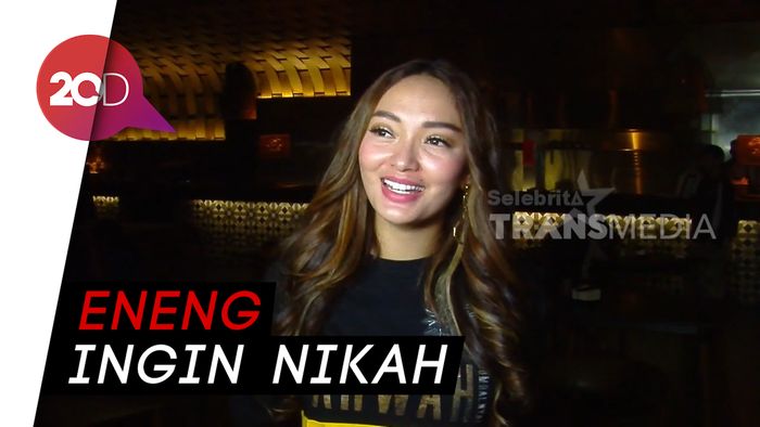 Umrah, Zaskia Gotik Mau Minta Jodoh