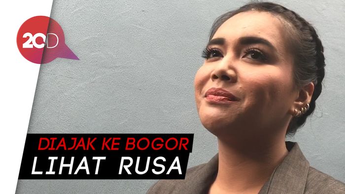 Jenguk Shakira, Jokowi Kasih Kado Hello Kitty