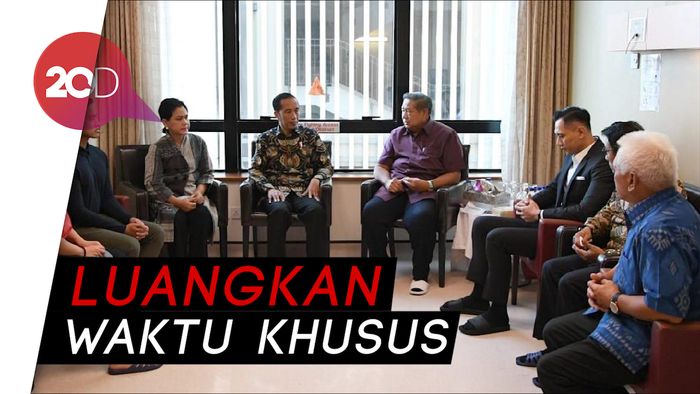 Momen Jokowi ke Singapura Jenguk Ani Yudhoyono Disambut AHY