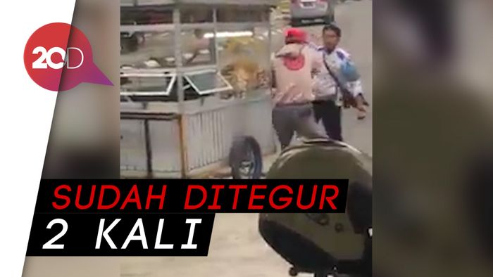 Viral! Oknum Dishub Tinju Pak Ogah