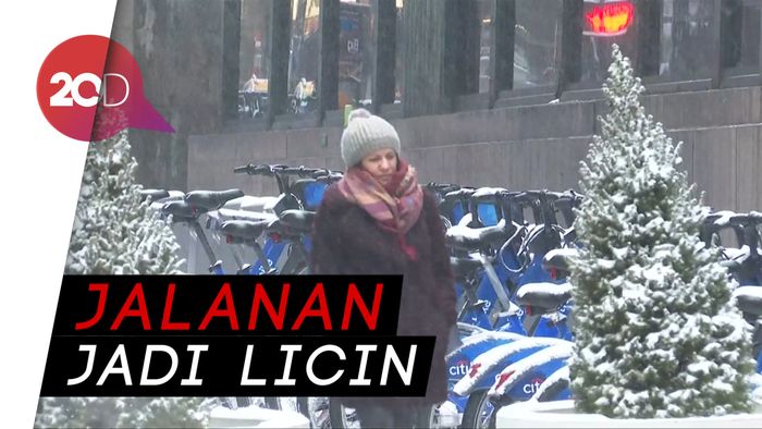 Badai Salju di AS Mengganggu Mobilitas Warga