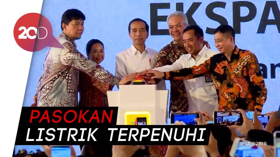 Resmikan PLTU Jateng, Jokowi: Enggak Ada Lagi Keluhan Listrik Mati
