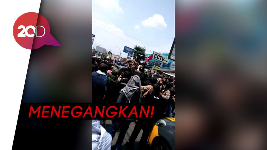 Detik-detik Kericuhan yang Picu Tembakan di Kampanye Prabowo