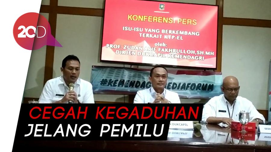 Kemendagri Hentikan Sementara Penerbitan e-KTP untuk WNA 