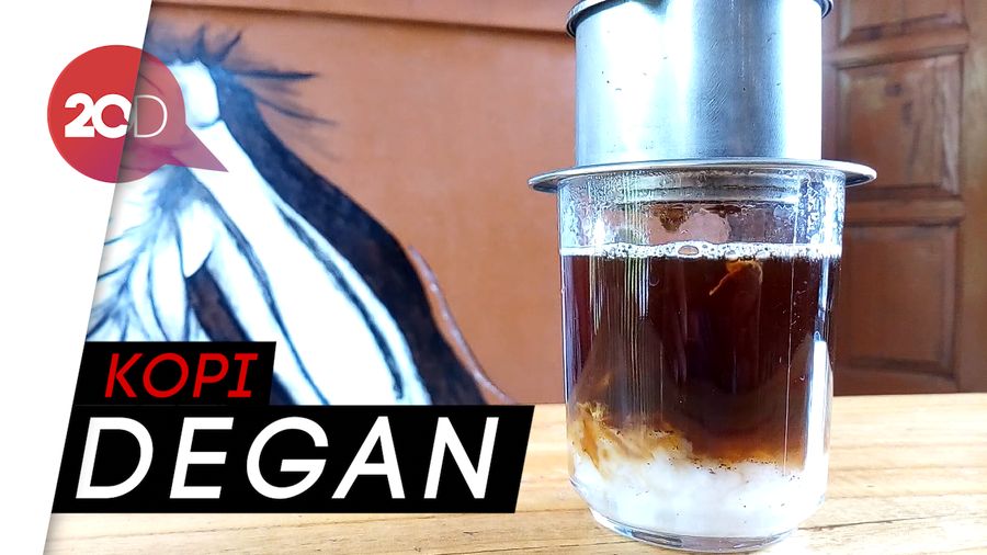 Kuliner Unik Kopi Campur Kelapa Muda di Semarang