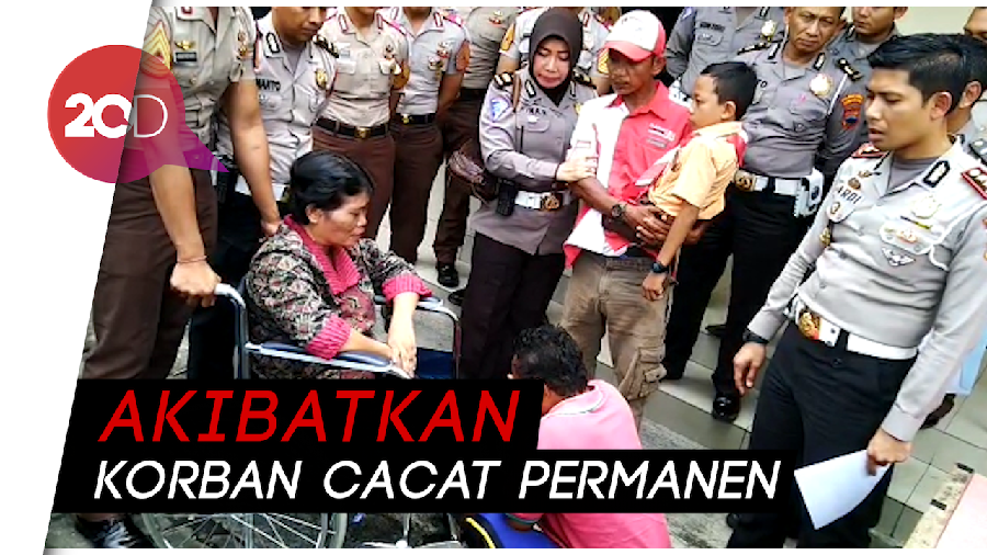 Sopir Bus Bersimpuh Nangis di Depan Ibu dan Anak yang Ditabraknya