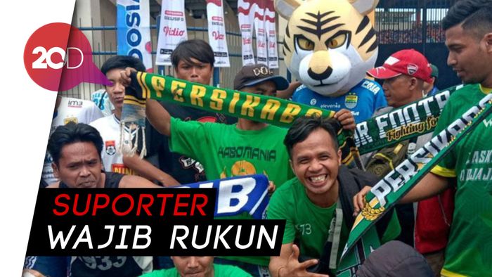 Riuh Bobotoh-Kabo Mania Jelang Kickoff Piala Presiden