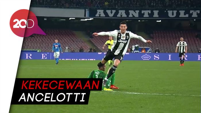 Buat Kiper Napoli Dikartu Merah, Ronaldo Diving?
