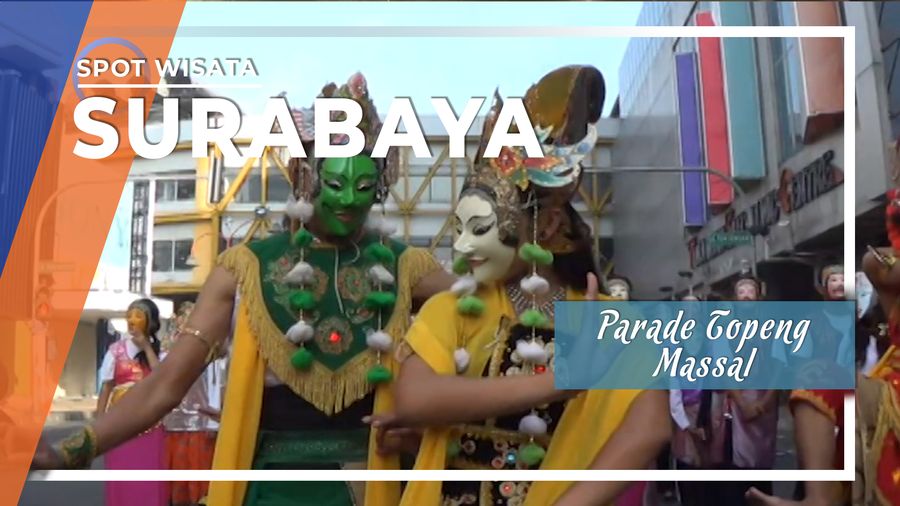Parade Topeng di Surabaya