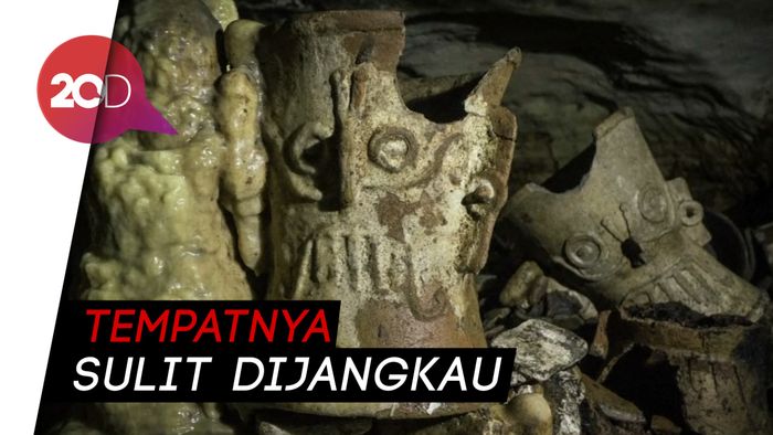 Arkeolog Meksiko Temukan Artefak Maya di Gua