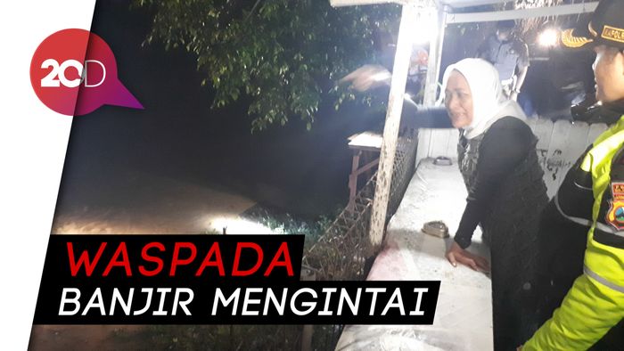 Waspada! Bengawan Solo Mengancam, Bojonegoro Siaga 2 Banjir   