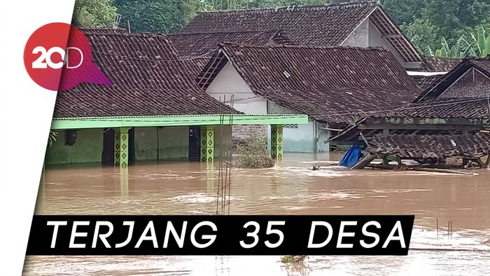Seram Banget! Potret Keganasan Banjir Madiun dari Sisi Lain