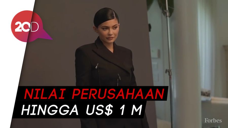 Selain Kylie Jenner, Ini Deretan Wanita yang Jadi Miliuner Berkat Lipstik