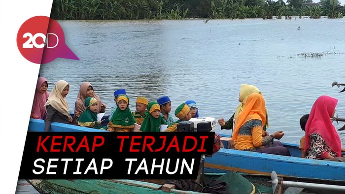 Sungai Bengawan Solo Meluap, Tiga Desa Terisolasi