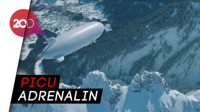 Atraksi Menegangkan Tiga Pemain Ski