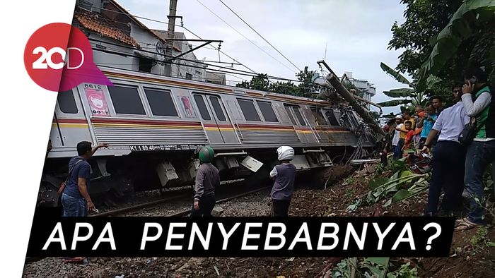 KRL Jakarta-Bogor Terguling di Kebon Pedes
