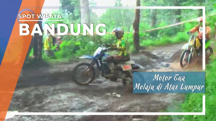 Menikmati Lumpur Gunung Manglayang dengan Motor Tua