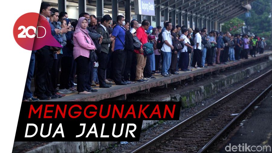 Penumpang Minta Layanan KRL Jakarta-Bogor Segera Normal