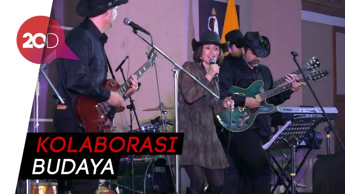 Perpaduan Grup Dangdut Asal Amerika dengan Musik Gamelan 