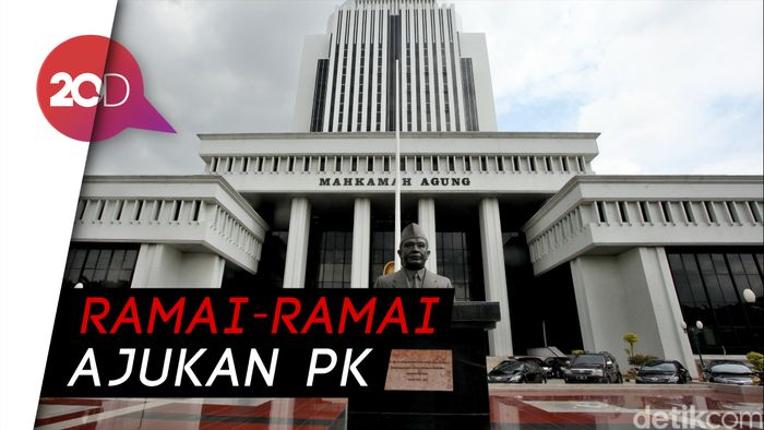 Serangan Koruptor ke MA Usai Hakim Artidjo Pensiun