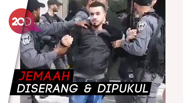  Warga Palestina di Masjid Al-Aqsa Diserang Tentara Zionis
