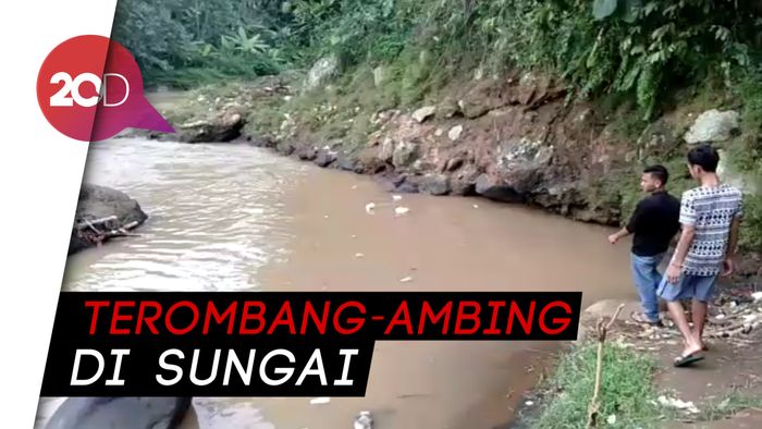 Aksi Heroik 2 Pemuda Selamatkan Bocah Hanyut di Sukabumi