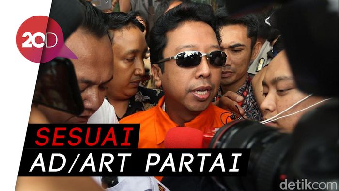 Jadi Tersangka, Rommy Bakal Diberhentikan PPP!