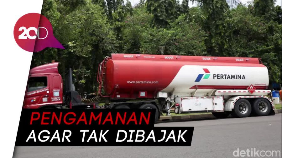 Dikawal Polisi, Truk Tangki yang Dibajak Kembalikan ke Depo