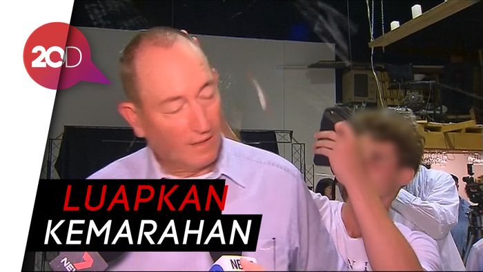 Diceploki Telur, Ini Kata Senator Australia