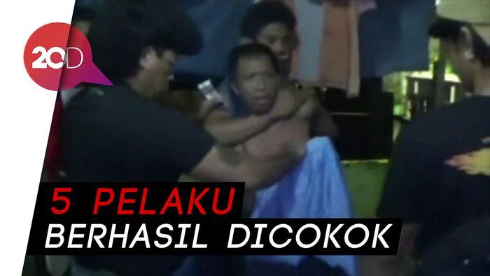 Aksi Tim Khusus Berburu Copet di Kegelapan Malam
