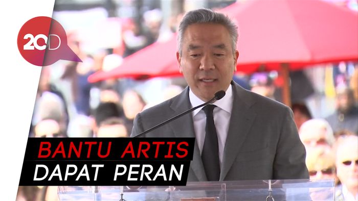 CEO Warner Bros Mengundurkan Diri Akibat Skandal Seks
