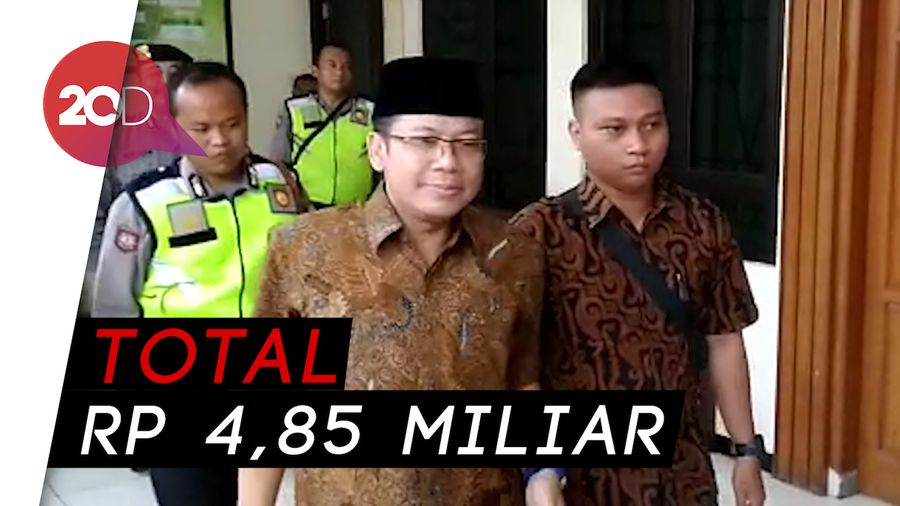 Taufik Kurniawan Diadili, Didakwa Terima Suap dari 2 Bupati
