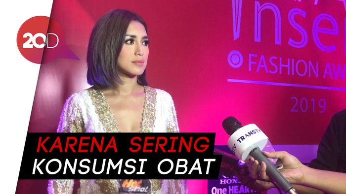 Ayah Jessica Iskandar Sakit Batu Ginjal