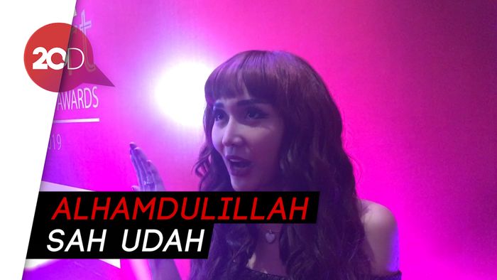 Lucinta Luna Ngaku Diberi Mahar Berlian