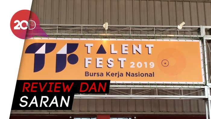 Antusias Pengunjung Konsultasi Pekerjaan di Bursa Kerja Nasional