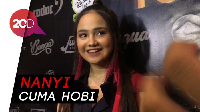 Rambah Dunia Musik, Syifa Hadju Tetap Utamakan Akting