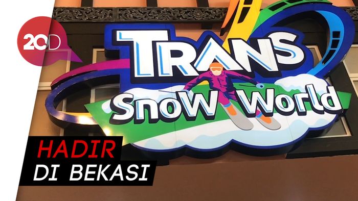 Salju Turun di Bekasi, Hanya di Trans Snow World!
