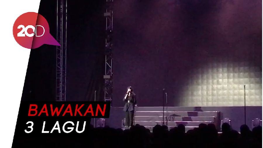 Isyana Sarasvati Buka Konser Boyzone 
