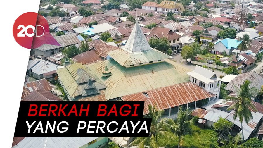 Tentang Masjid Tertua di Bacan dan Mite Mata Air Keramat
