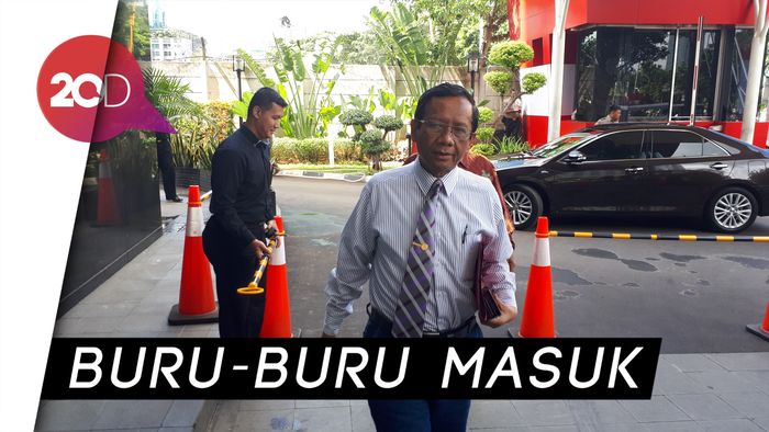 Mahfud Md ke KPK, Ada Apa?