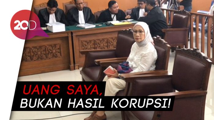 Ratna Habiskan Rp 90 Juta untuk Oplas: Kamu Pikir Saya Miskin?