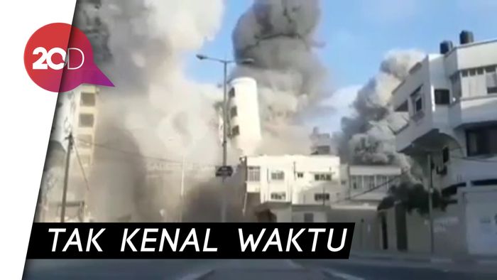 Siang Malam Israel Memborbardir Palestina