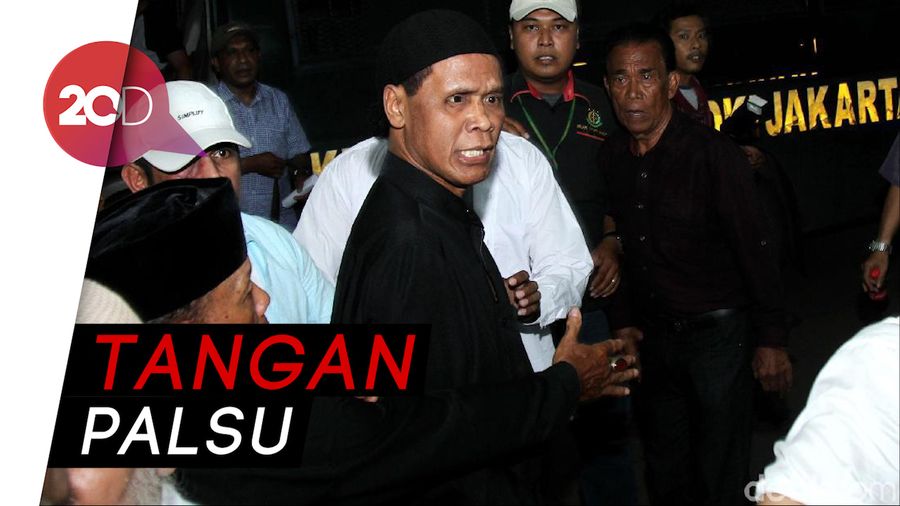 Ini Alasan Polisi Tak Borgol Tangan Hercules