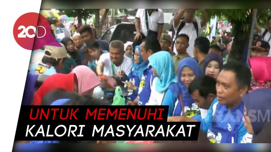 Pemerintah Situbondo Jual Ikan Murah, Emak-emak Rebutan