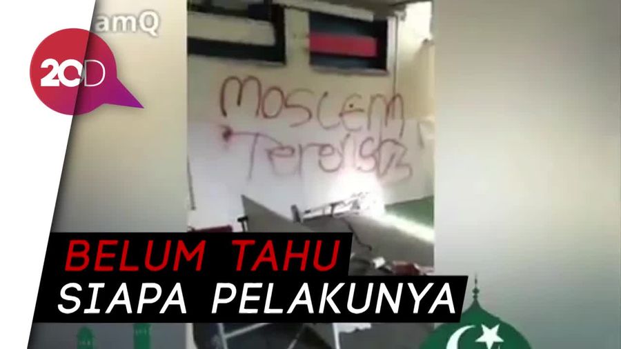 Keji! Madrasah di Inggris Dirusak, Lembaran Alquran Berserakan