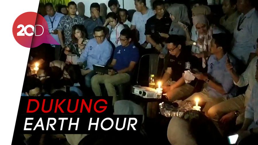 Gelap-gelapan, Sandi Nobar Debat Bersama Relawan