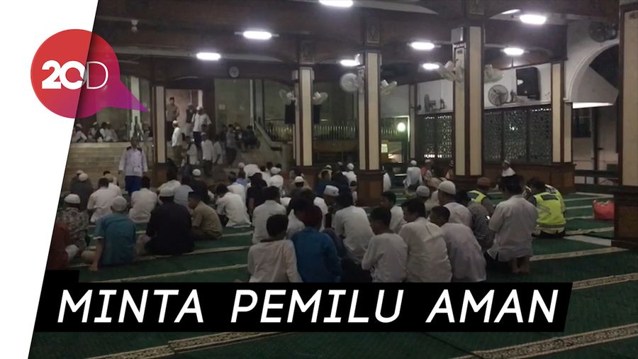  Suasana di Masjid Sunda Kelapa Jelang Apel Siaga 313 