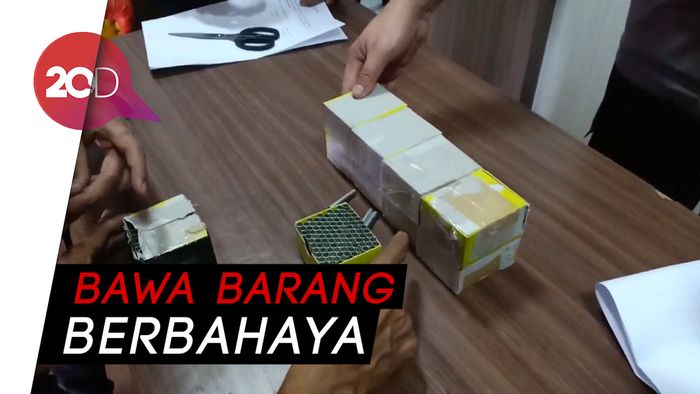 Polisi Selidiki Pasutri Pembawa 1.000 Detonator